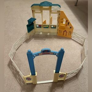 Barbie Horse Stable Playset